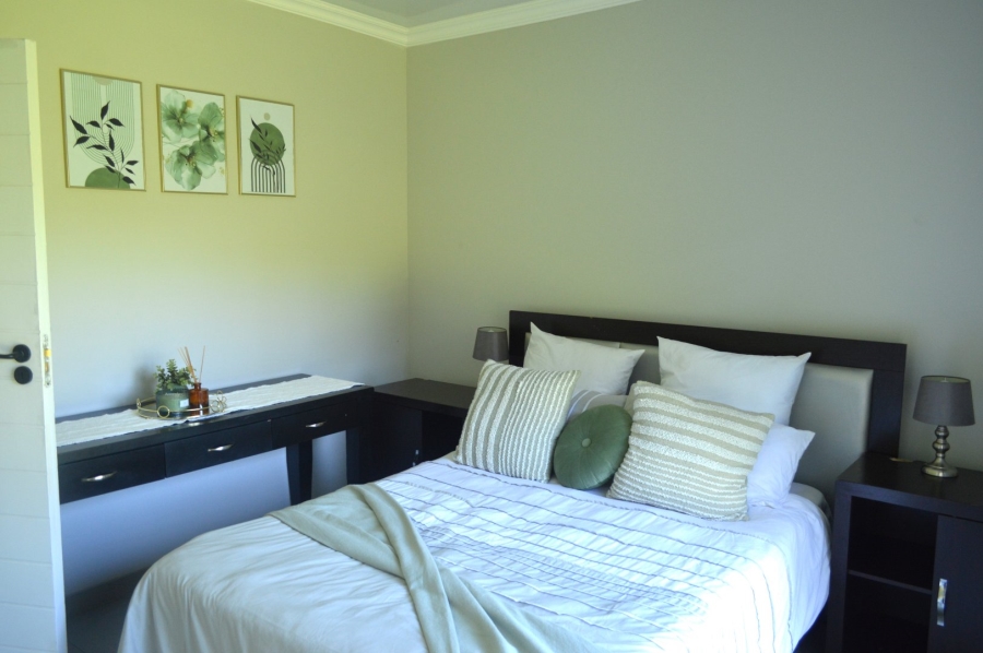 4 Bedroom Property for Sale in Flamwood North West